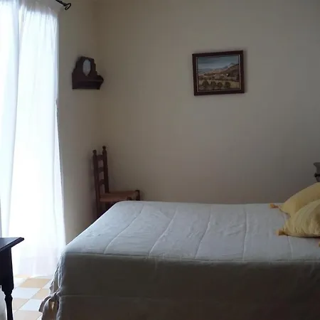 El Sester ベッド・アンド・ブレックファスト 3*