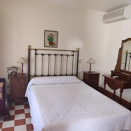 Bed & Breakfast El Sester 3*